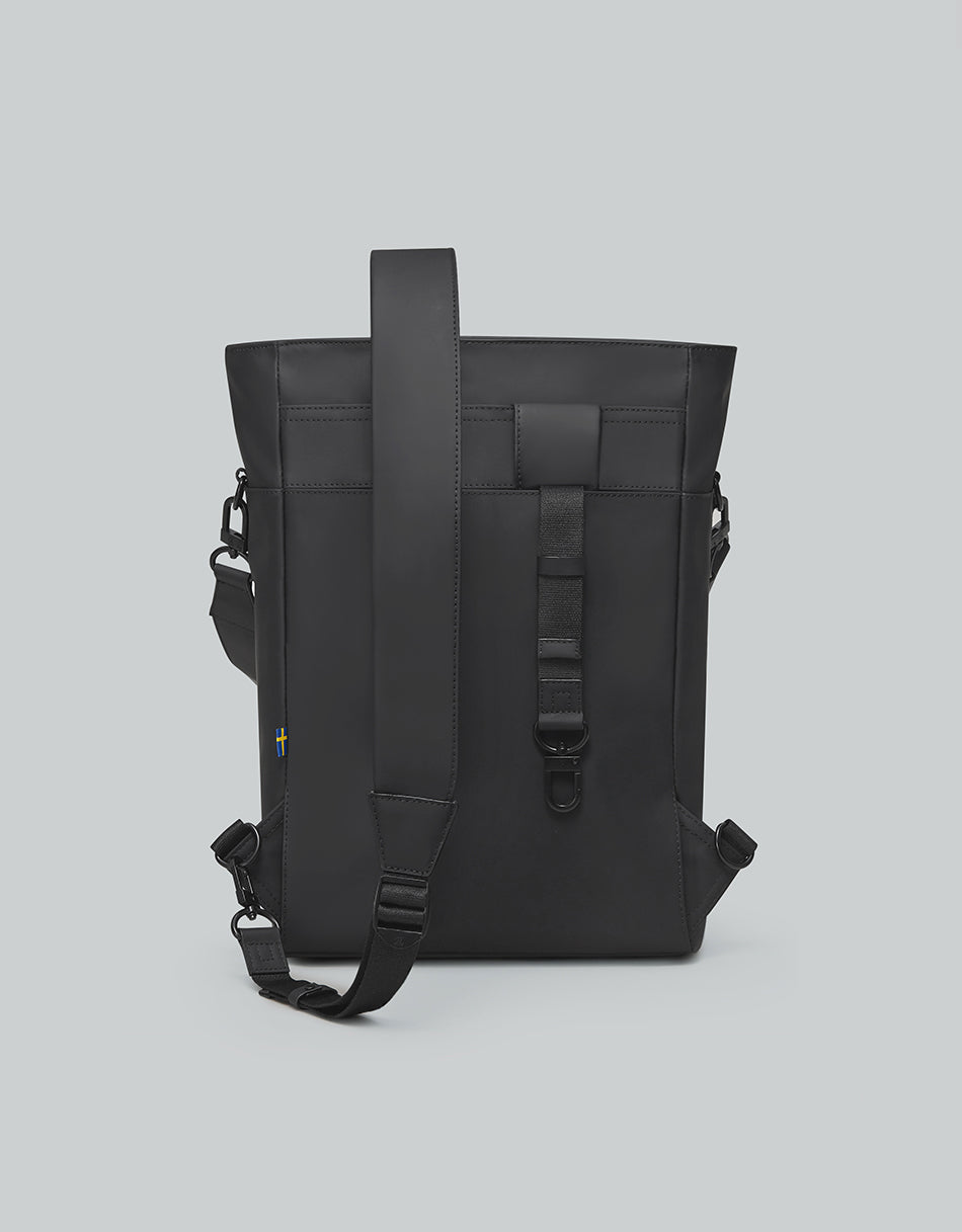 Gaston Luga - Tate 2-in-1 Backpack/Shoulder Tote 11L - Black