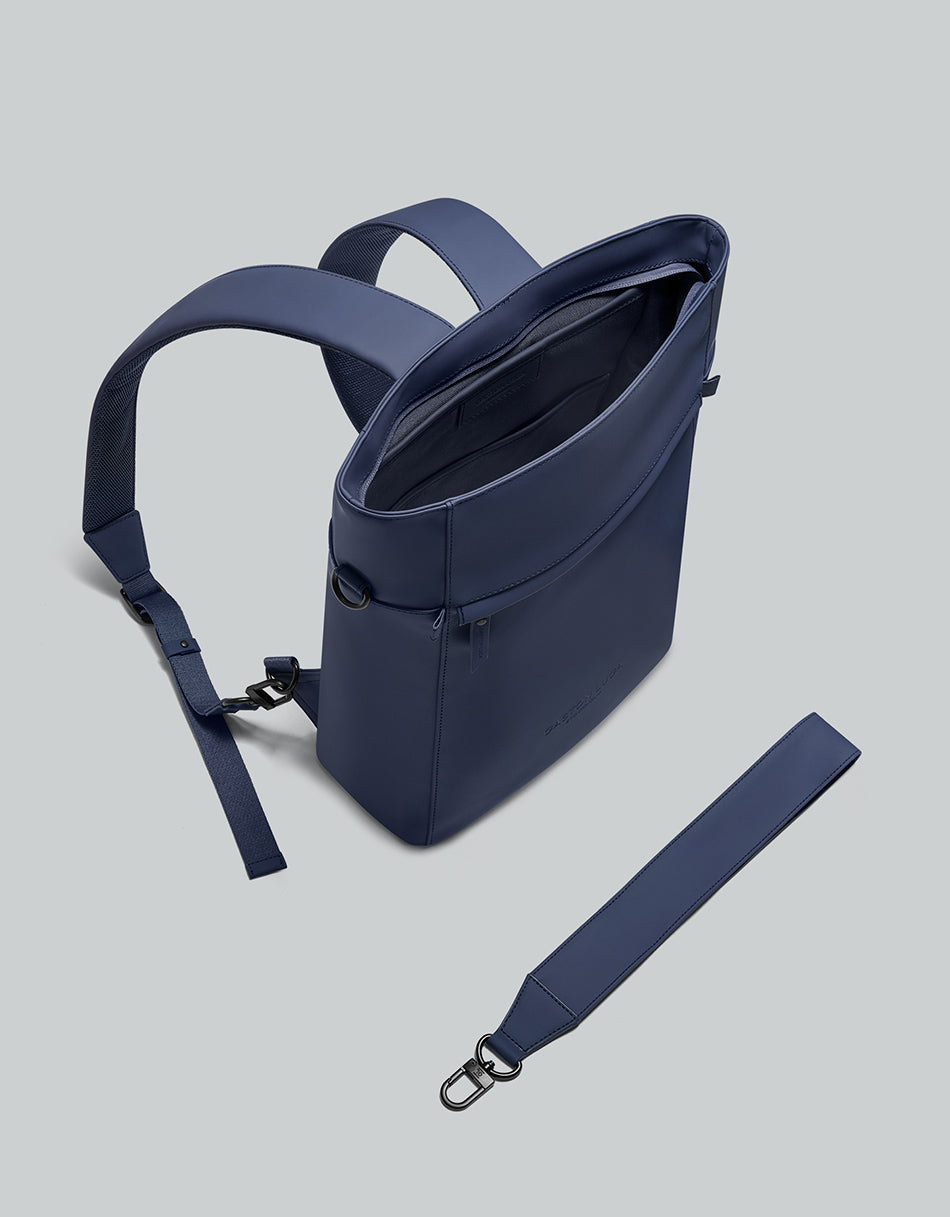Gaston Luga - Tate 2-in-1 Backpack/Shoulder Tote 11L - Dark Blue